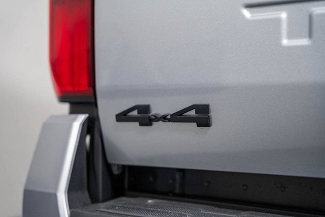 New 2025 Toyota Tacoma TRD Sport w/ TRD Sport Upgrade Package AWD/4WD image 8