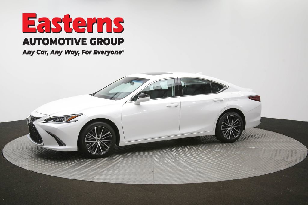 Used 2024 Lexus ES 250 w/ Premium Package image 60
