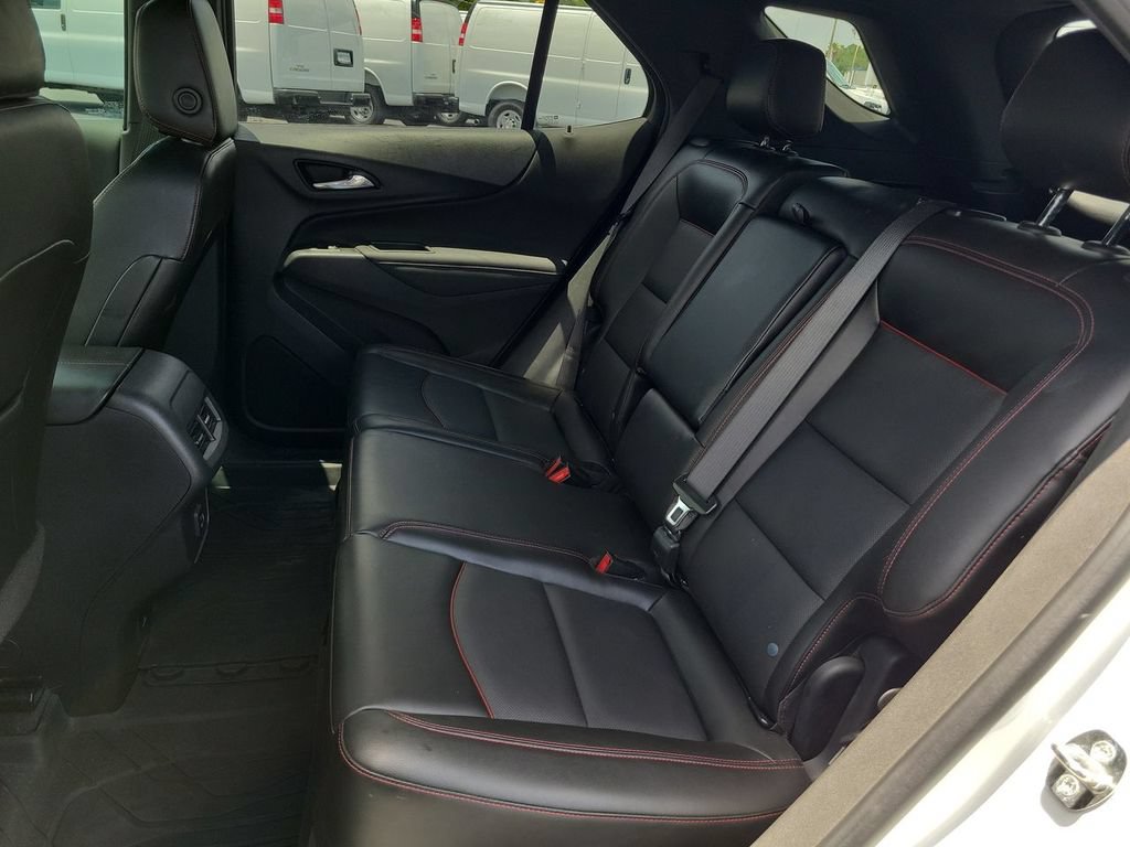 Certified 2022 Chevrolet Equinox RS w/ RS Leather Package FWD image 25