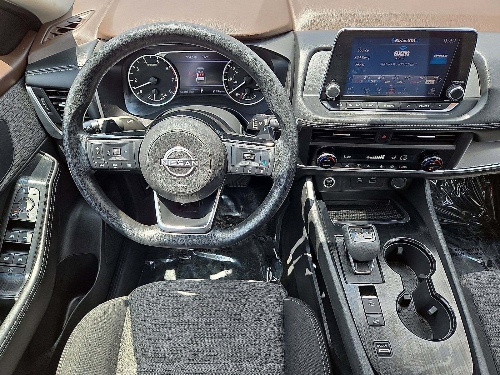 Used 2023 Nissan Rogue SV FWD image 17