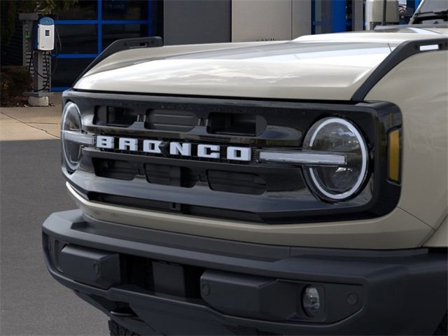New 2025 Ford Bronco Outer Banks image 19