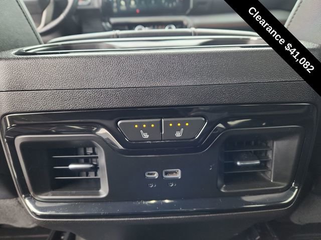 Used 2022 GMC Sierra 1500 AT4 w/ Technology Package image 25