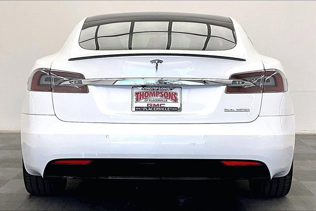 Used 2020 Tesla Model S Performance image 3