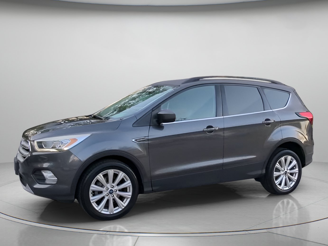 Certified 2019 Ford Escape SEL FWD image 14