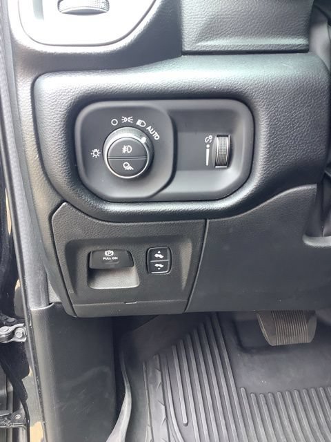 Used 2022 RAM 1500 Big Horn AWD/4WD image 28