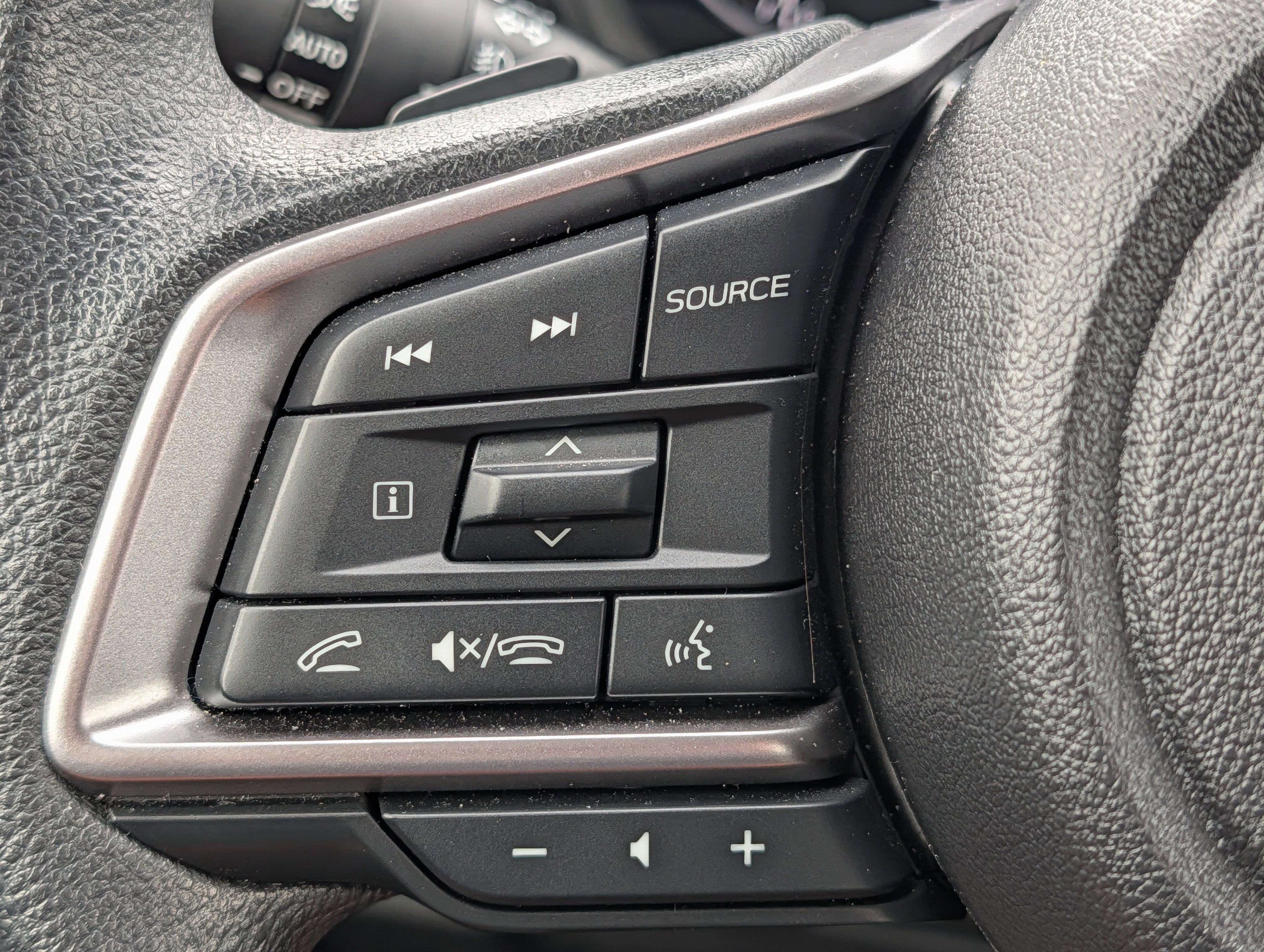 Used 2025 Subaru Impreza 2.0i Sport image 30