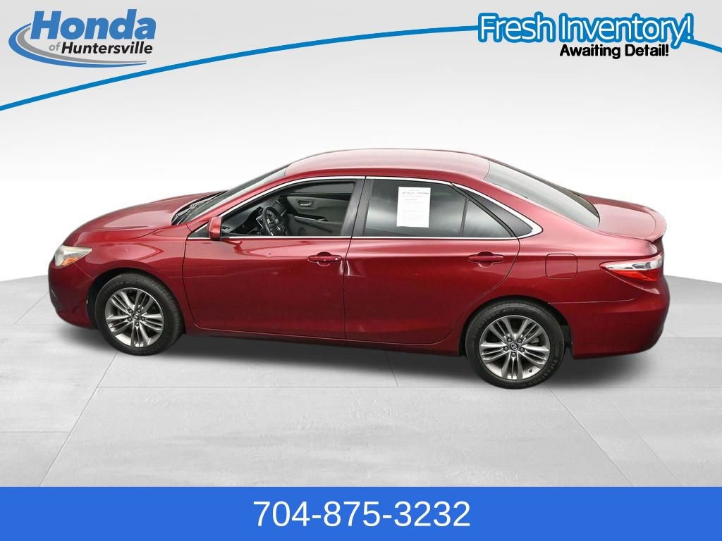 Used 2017 Toyota Camry SE FWD image 14