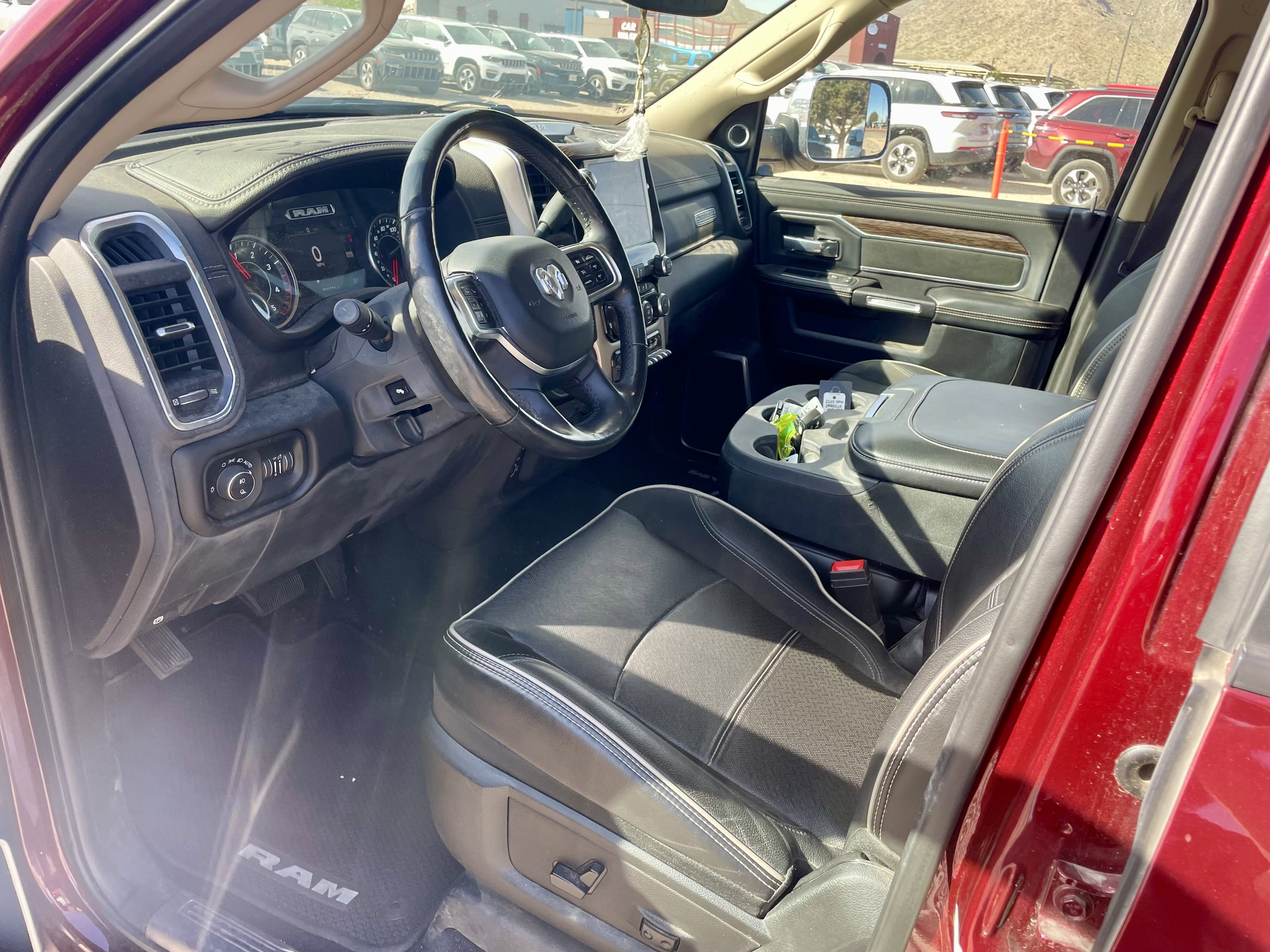 Used 2019 RAM 3500 Laramie AWD/4WD image 10