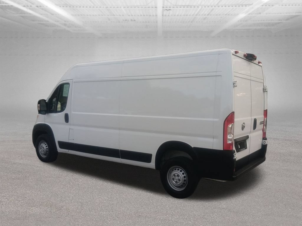Used 2024 RAM ProMaster 2500 w/ Convenience Group FWD image 4