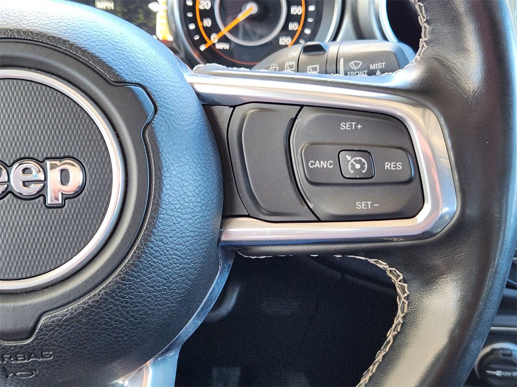 Used 2022 Jeep Wrangler Unlimited Sahara w/ Cold Weather Group image 17