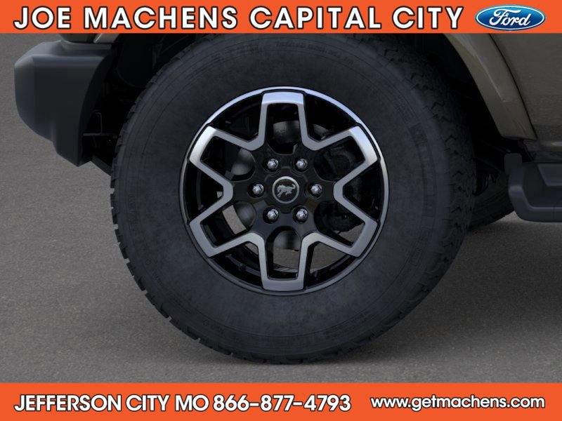 New 2025 Ford Bronco Outer Banks image 22