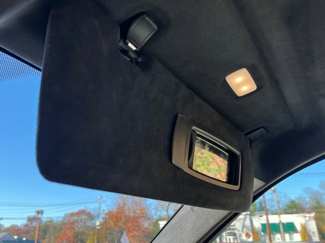 Used 2017 BMW X5 M image 40