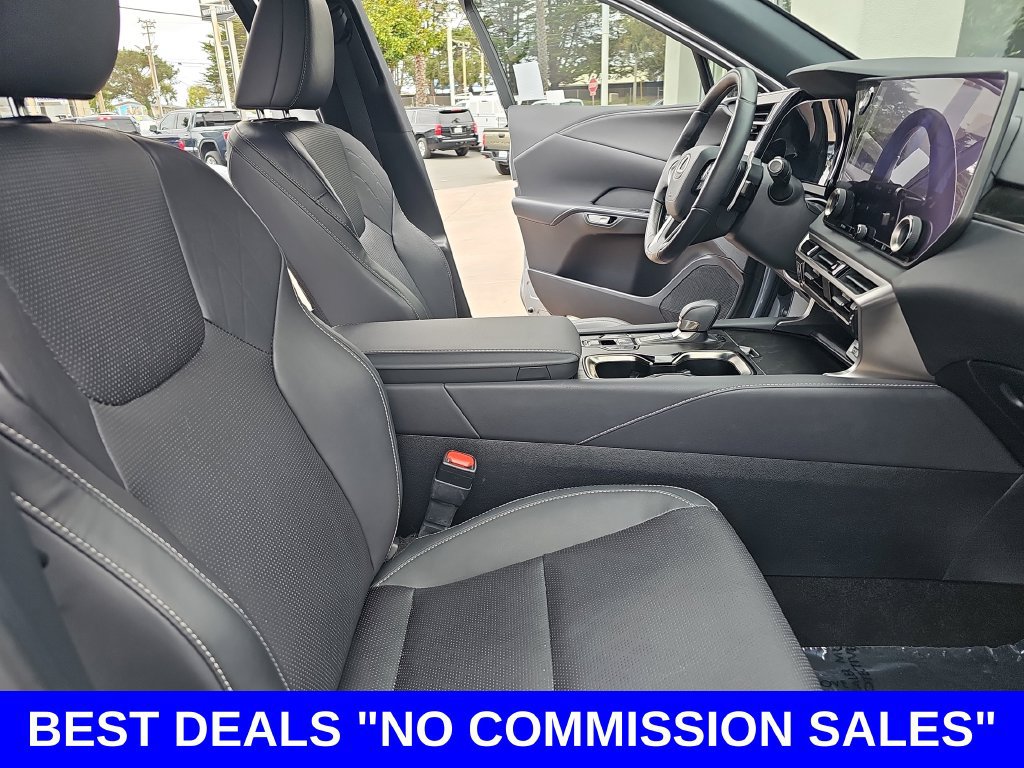 Used 2023 Lexus RX 350 Premium Plus w/ Cold Area Package FWD image 10
