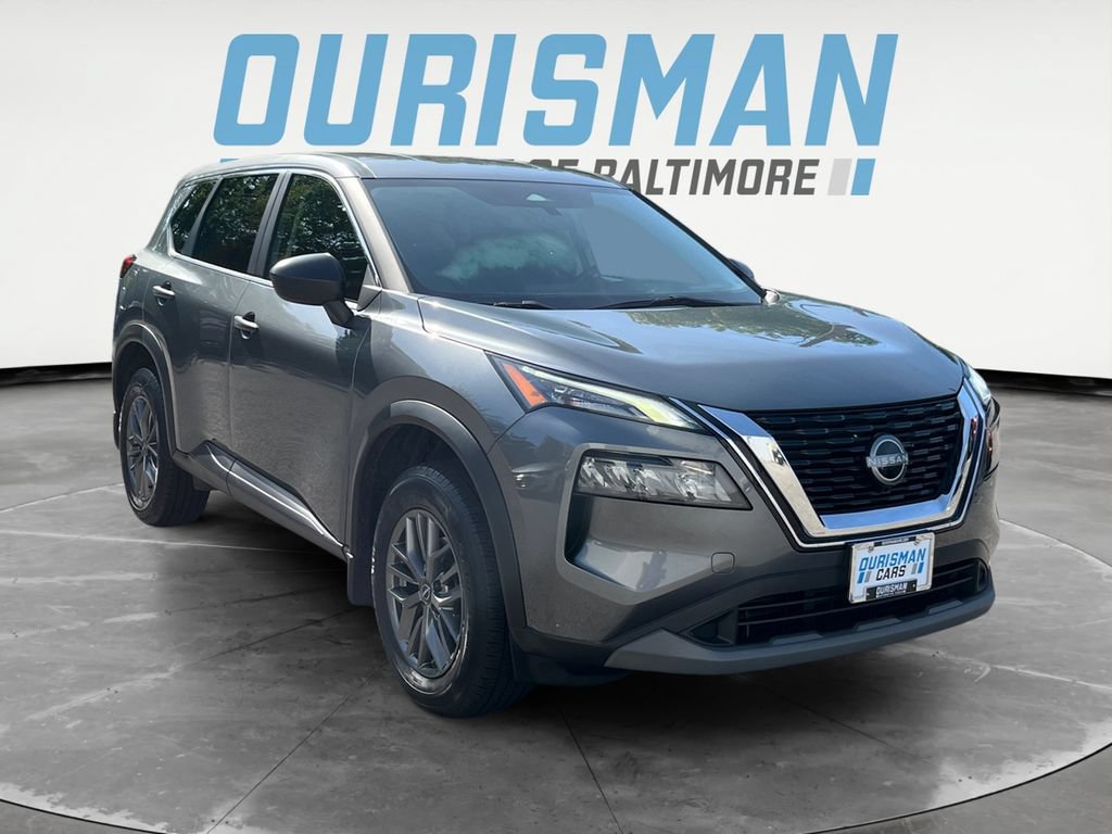 Used 2023 Nissan Rogue S AWD/4WD image 1