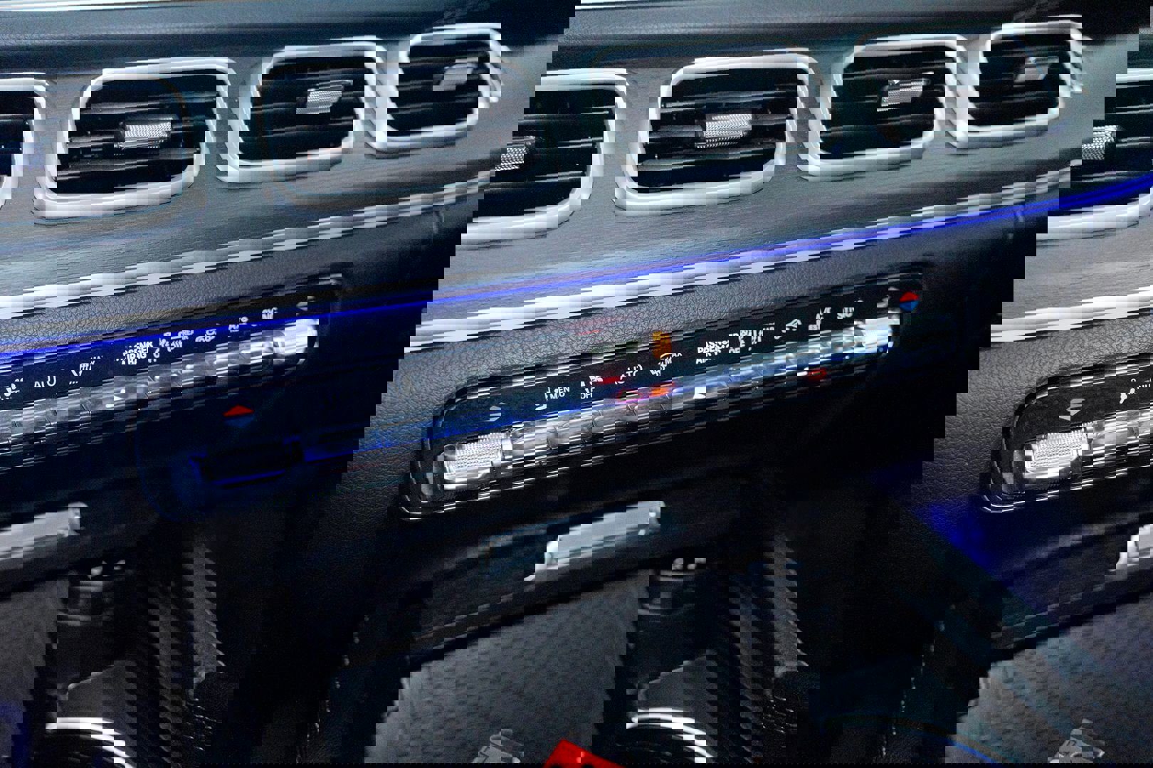 Used 2020 Mercedes-Benz GLS 450 4MATIC w/ Convenience Package image 53