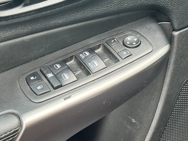 Used 2021 Jeep Cherokee Limited AWD/4WD image 18