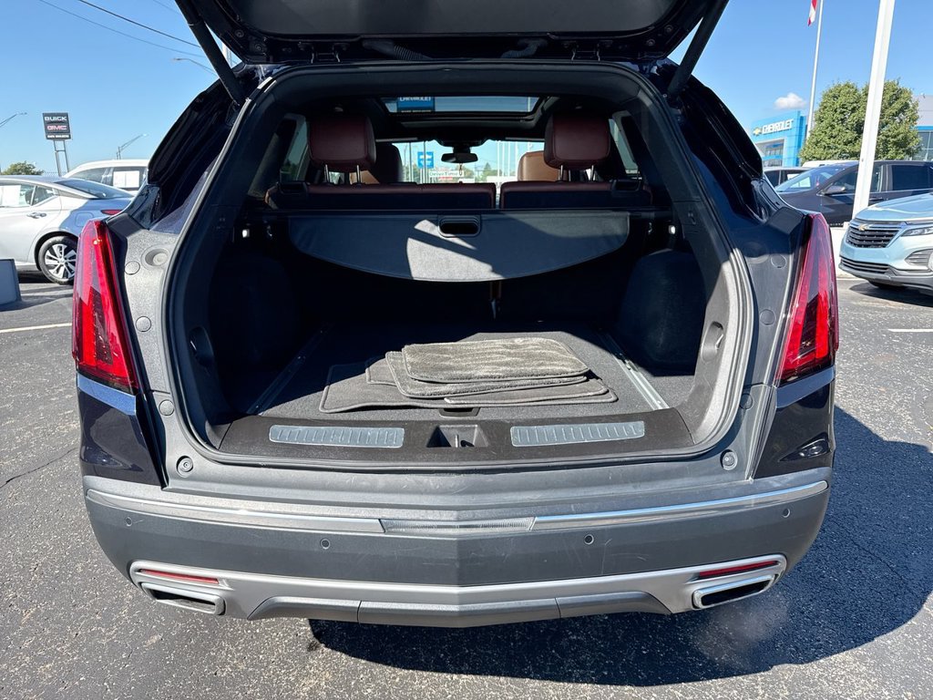 Used 2021 Cadillac XT5 Premium Luxury w/ LPO, Premium Carpet Package AWD/4WD image 24