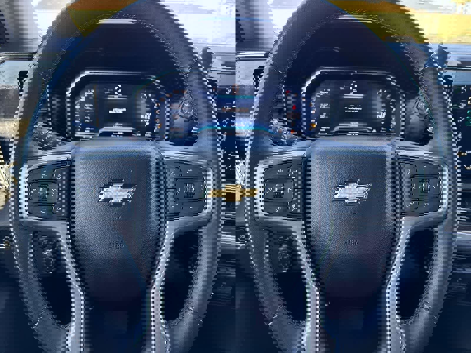 Used 2025 Chevrolet Silverado 1500 LT image 28