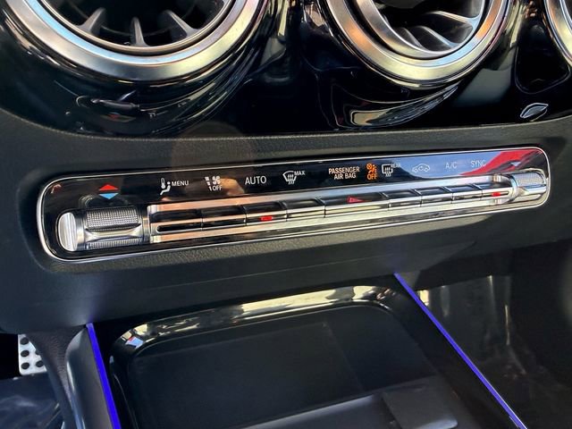 Used 2021 Mercedes-Benz GLA 250 image 25