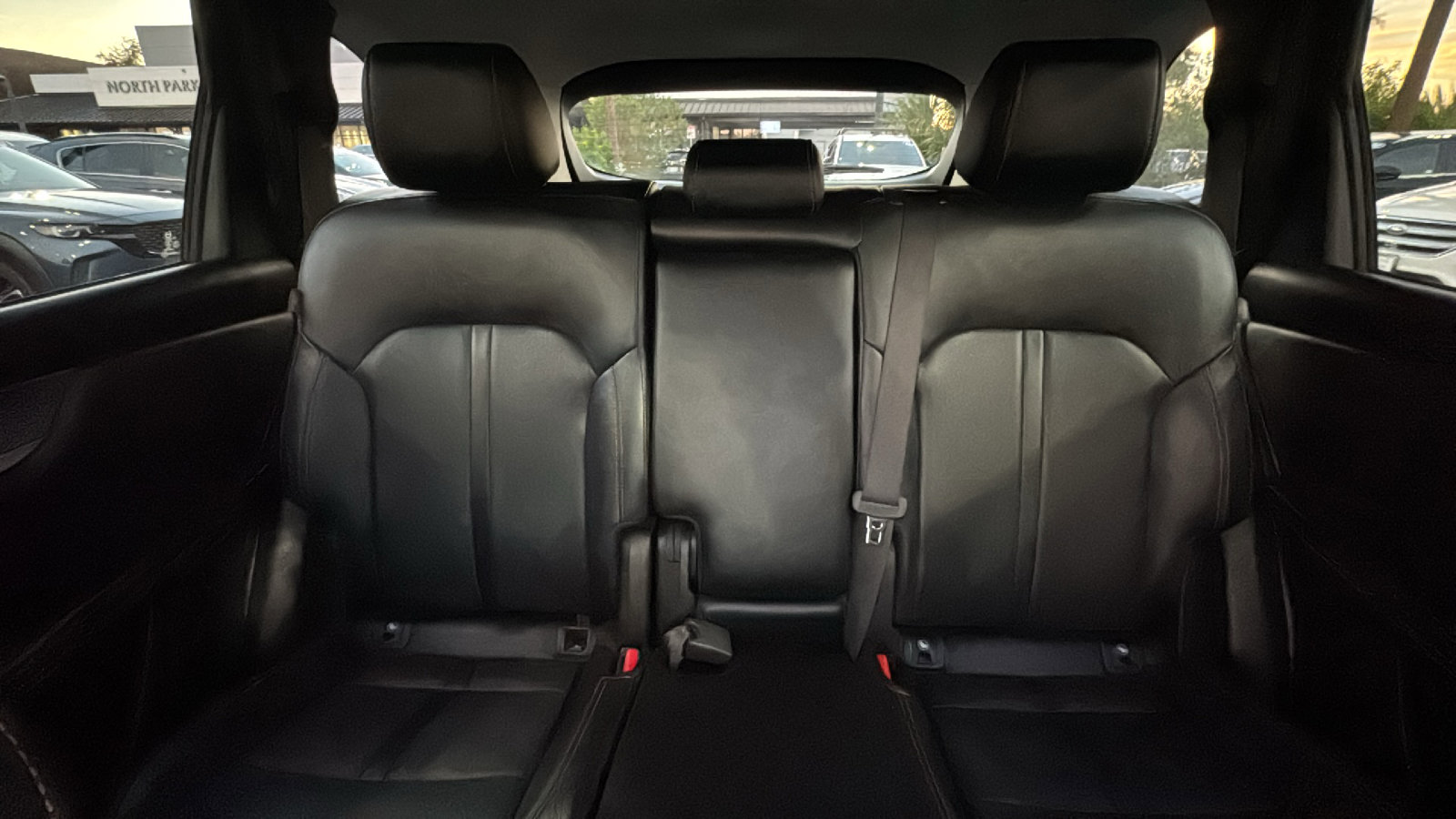 Certified 2025 MAZDA CX-70 3.3 Turbo w/ Preferred Package image 30