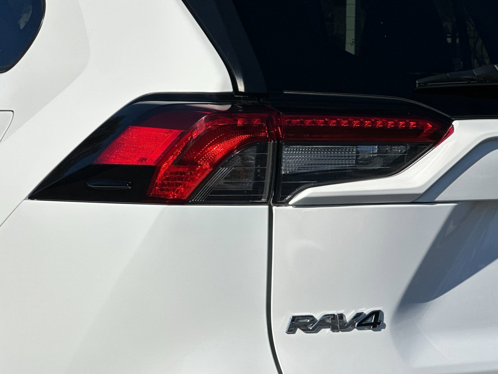 Used 2023 Toyota RAV4 XLE image 24