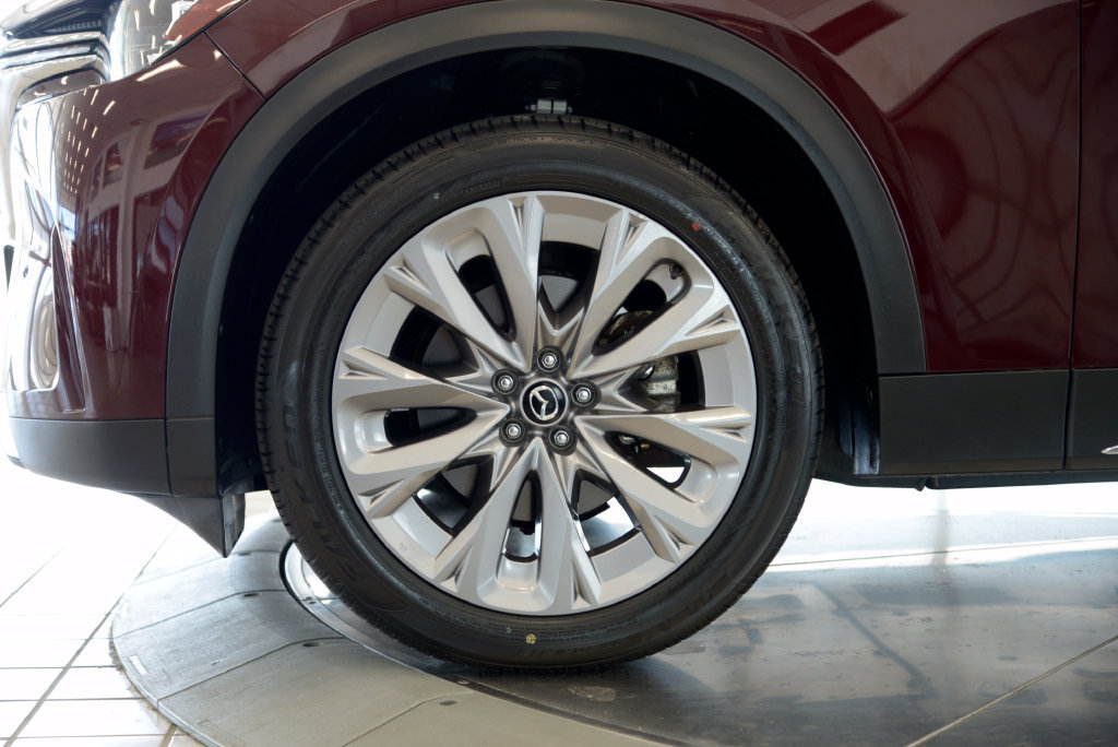 Certified 2024 MAZDA CX-90 3.3 Turbo w/ Premium Package AWD/4WD image 10