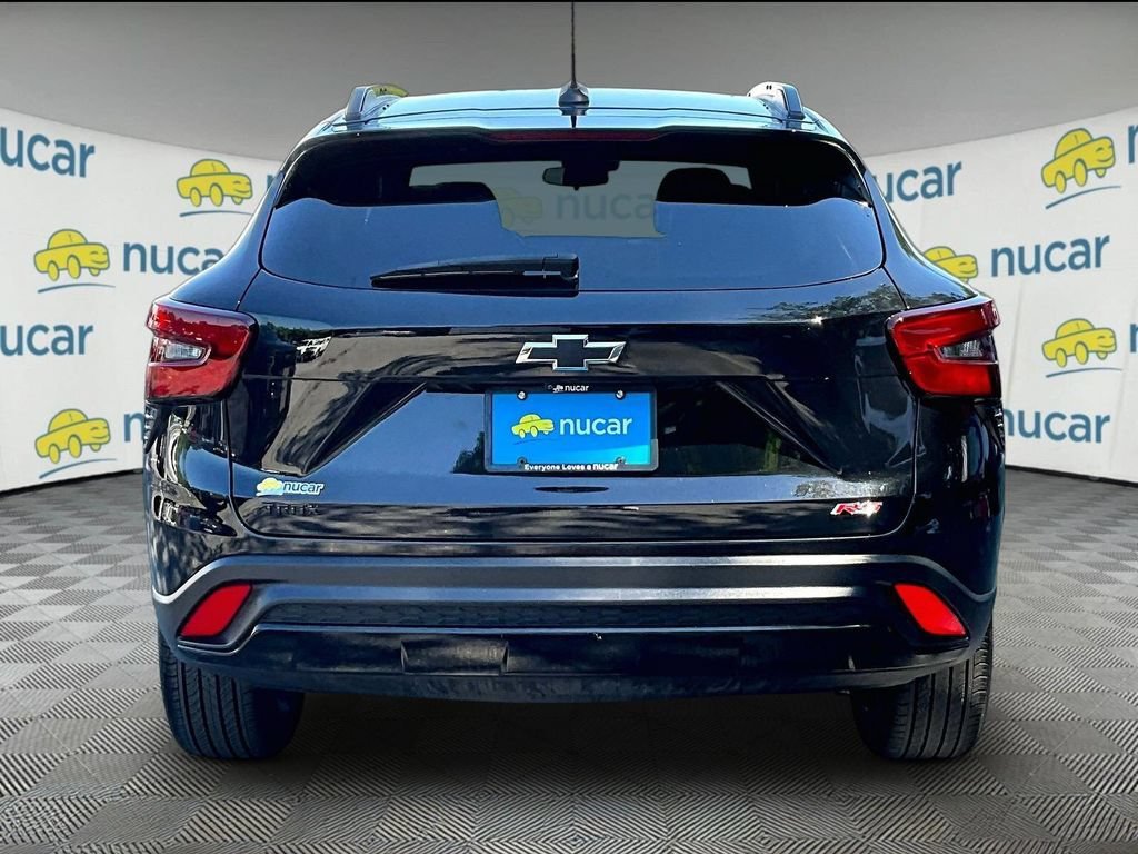 Used 2024 Chevrolet Trax RS FWD image 5
