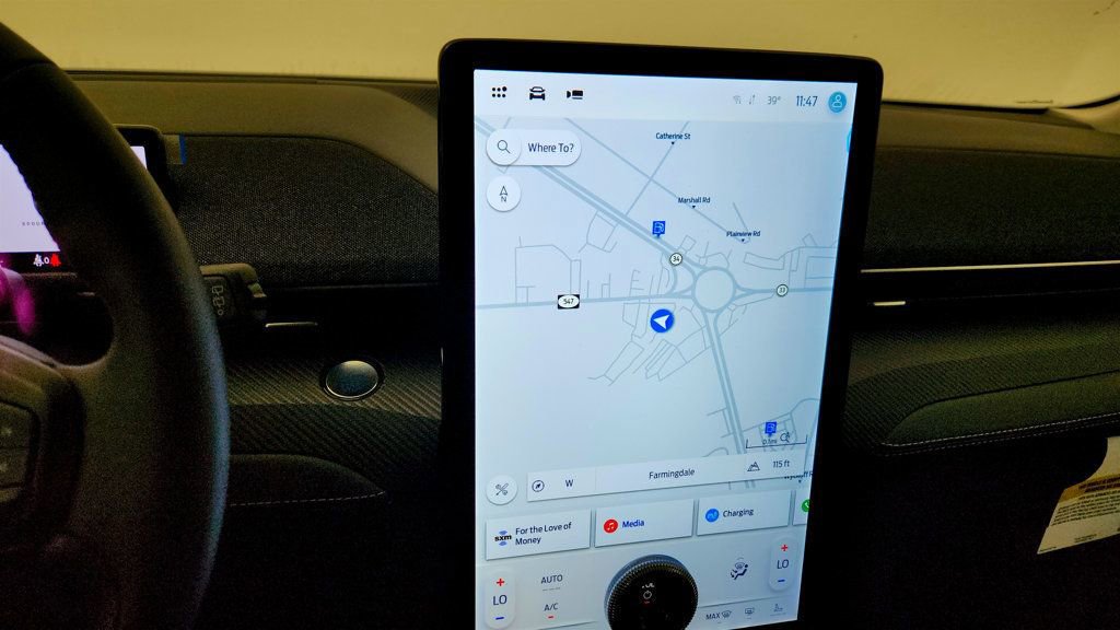 Used 2024 Ford Mustang Mach-E Premium image 18