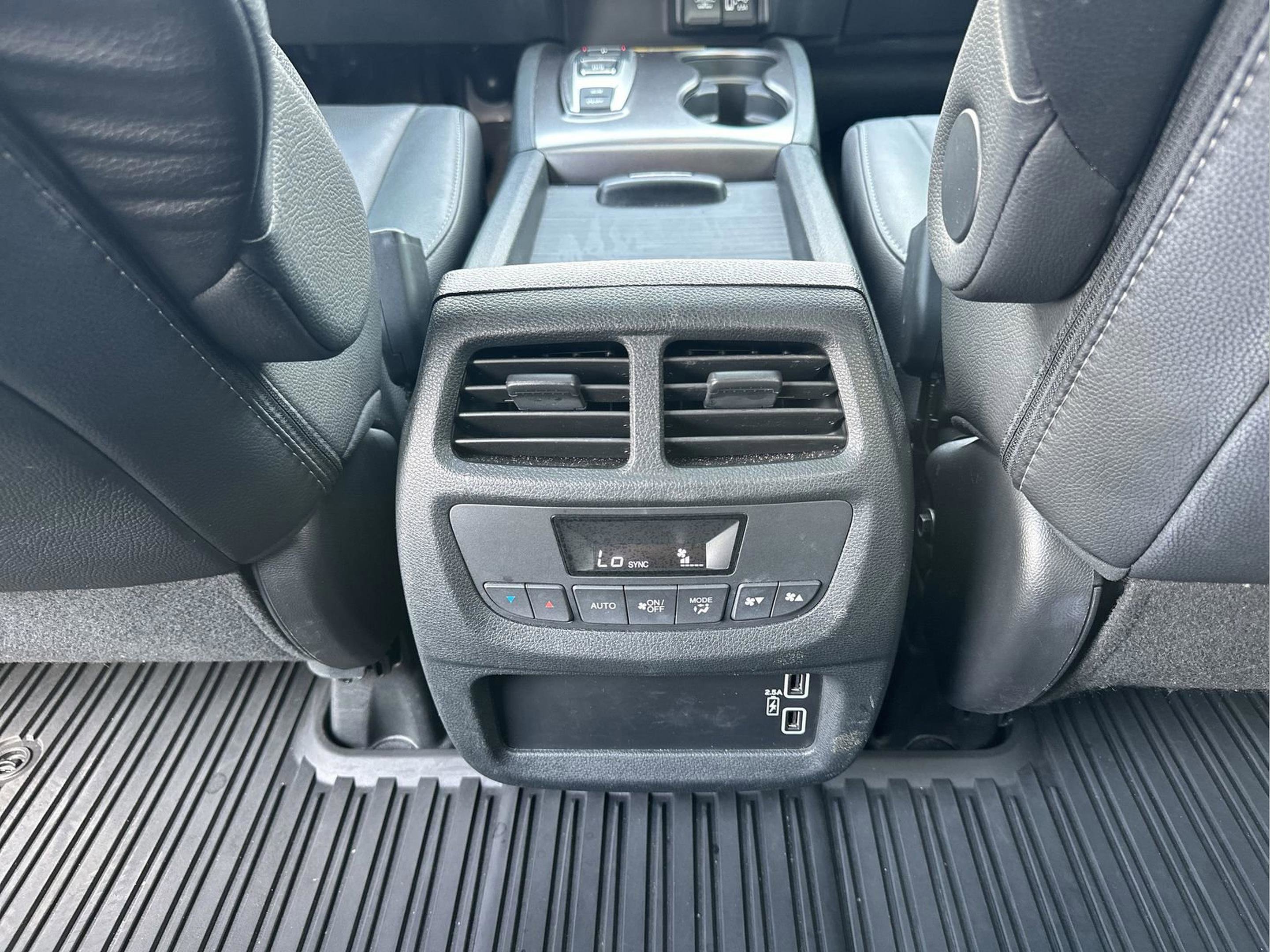 Certified 2022 Honda Pilot Special Edition image 31