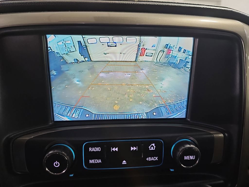 Used 2018 Chevrolet Silverado 1500 High Country image 29