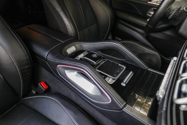 Used 2023 Mercedes-Benz Maybach GLS 600 4MATIC image 42