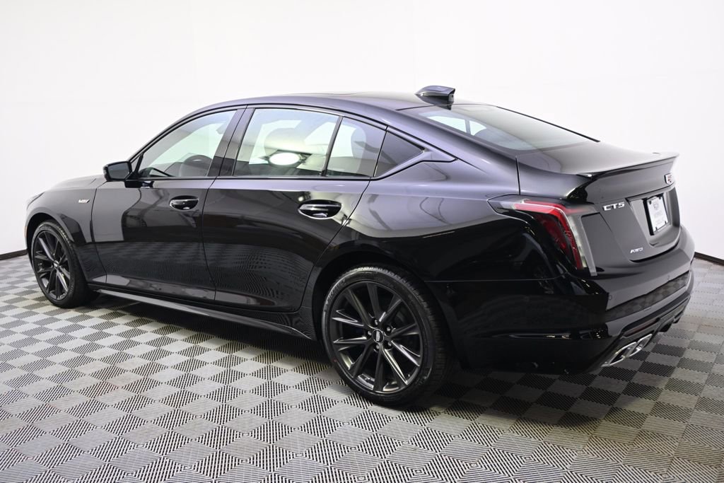 New 2026 Cadillac CT5 V image 3