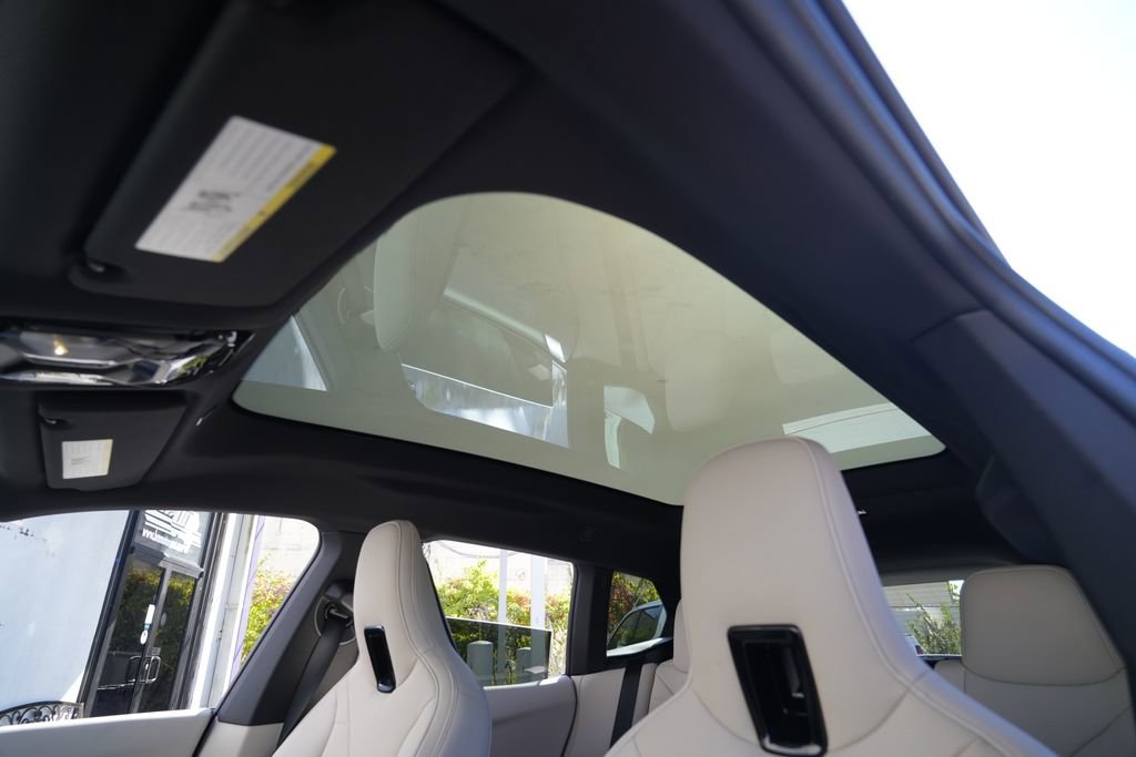 Used 2022 BMW iX xDrive50 w/ Premium Package image 21