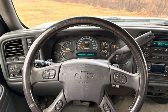Used 2006 Chevrolet Silverado 2500 LT AWD/4WD image 30