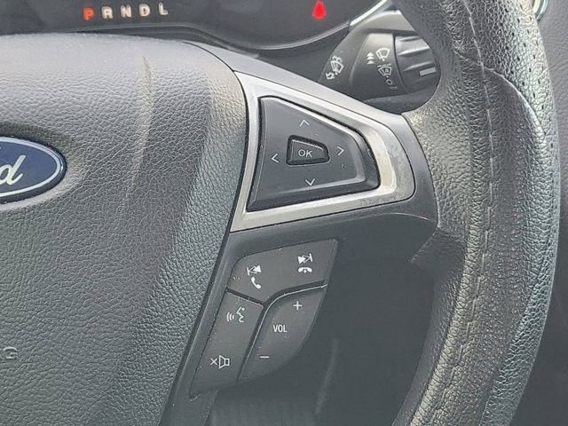 Used 2020 Ford Fusion SE image 29