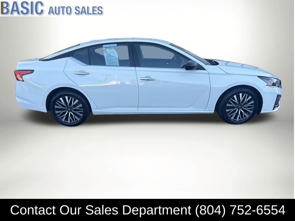 Used 2025 Nissan Altima 2.5 SV image 6