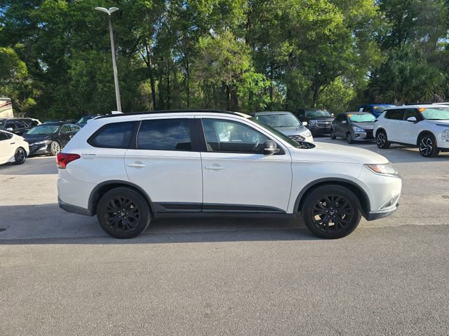 Used 2018 Mitsubishi Outlander LE FWD image 3