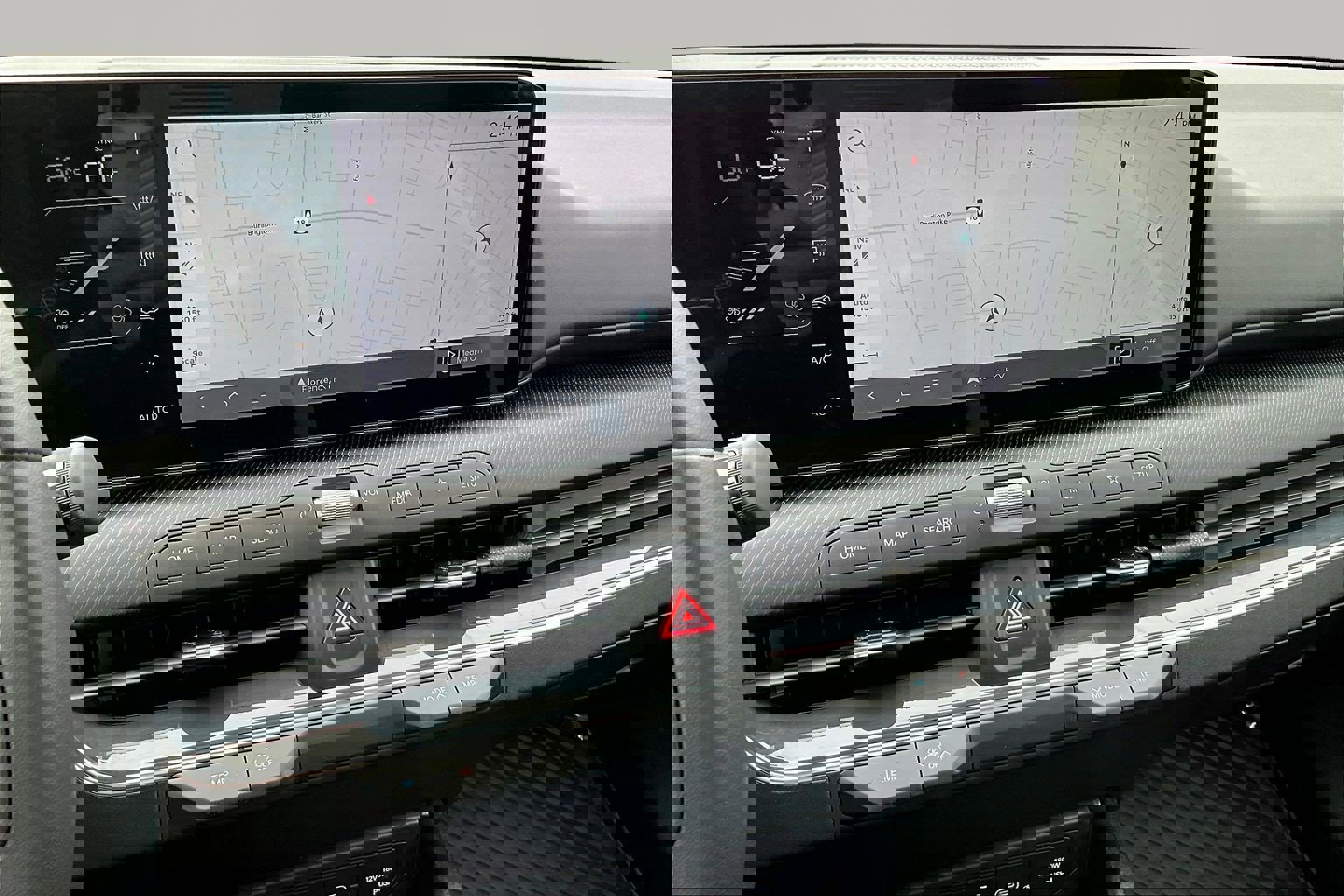 Used 2025 Kia K4 GT-Line w/ GT-Line Premium Package FWD image 9