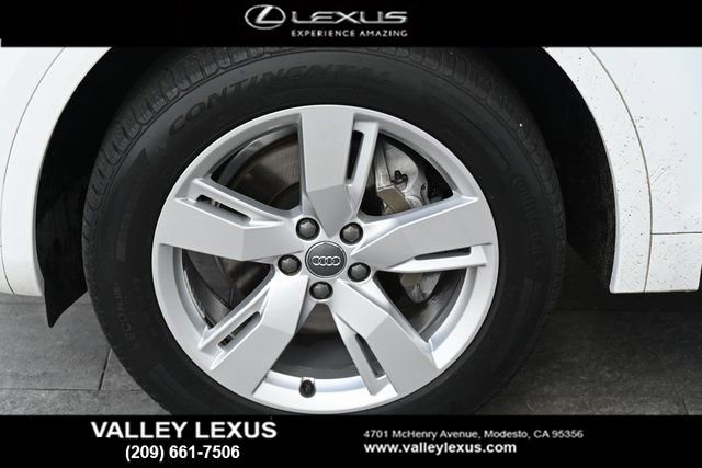 Used 2019 Audi Q5 2.0T Premium Plus w/ Premium Plus Package image 6