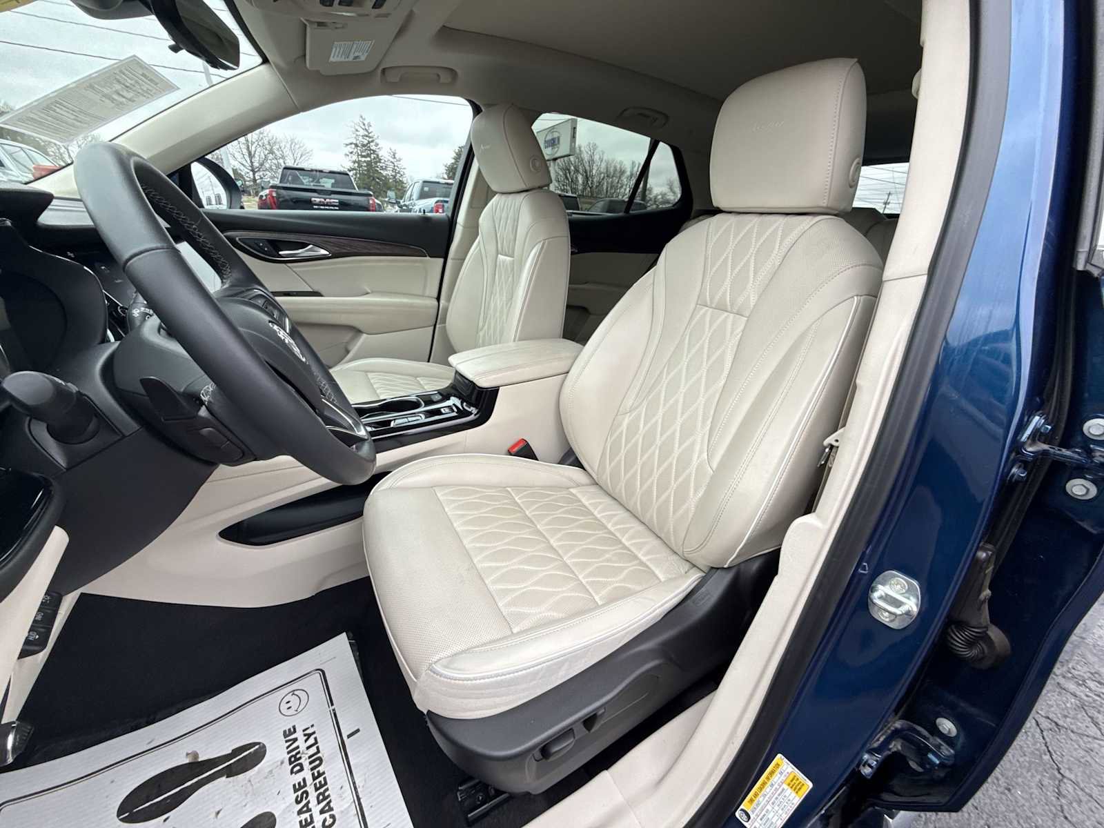 Certified 2023 Buick Envision Avenir AWD/4WD image 13