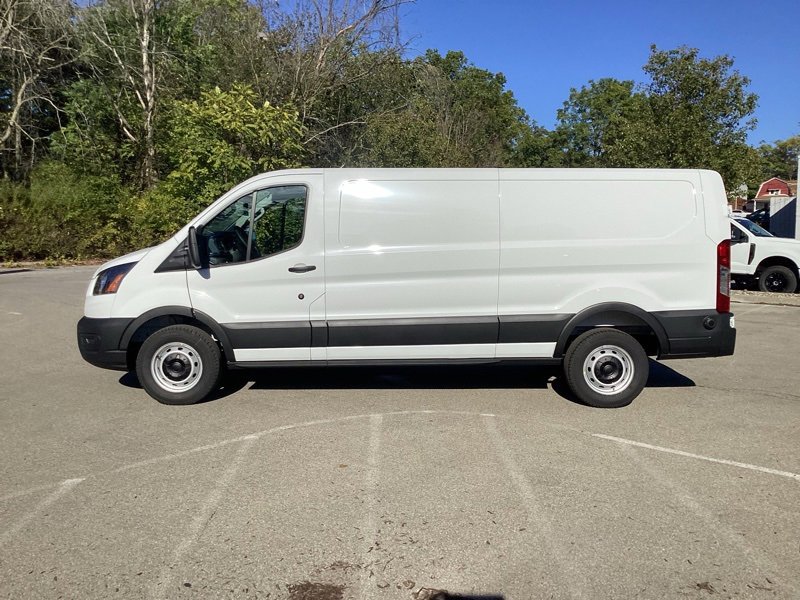New 2025 Ford Transit 250 Low Roof image 4