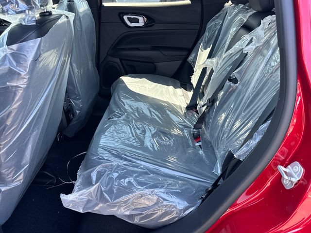 New 2026 Jeep Compass Latitude AWD/4WD image 13