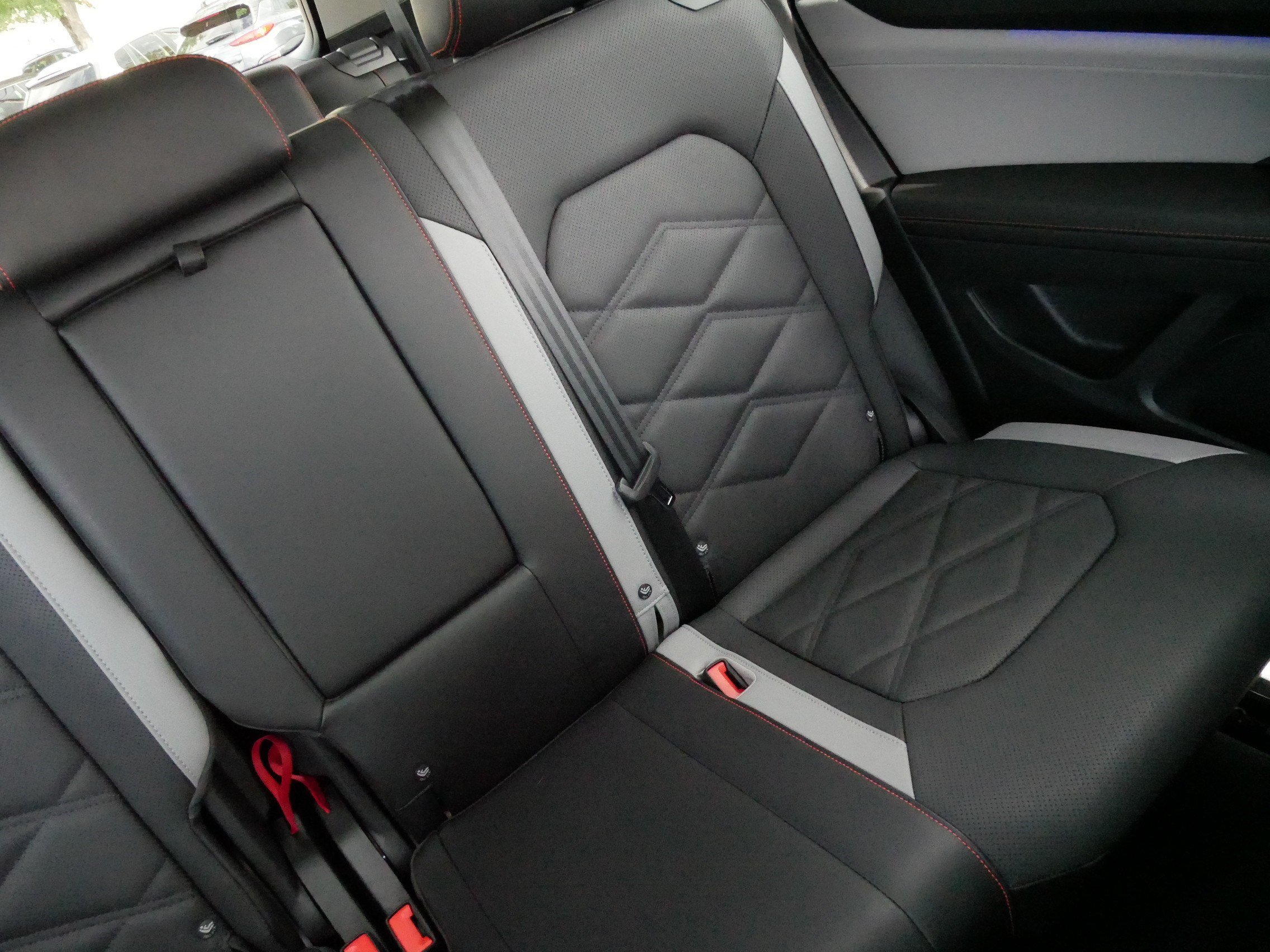 Certified 2026 Volkswagen Atlas Peak Edition AWD/4WD image 14