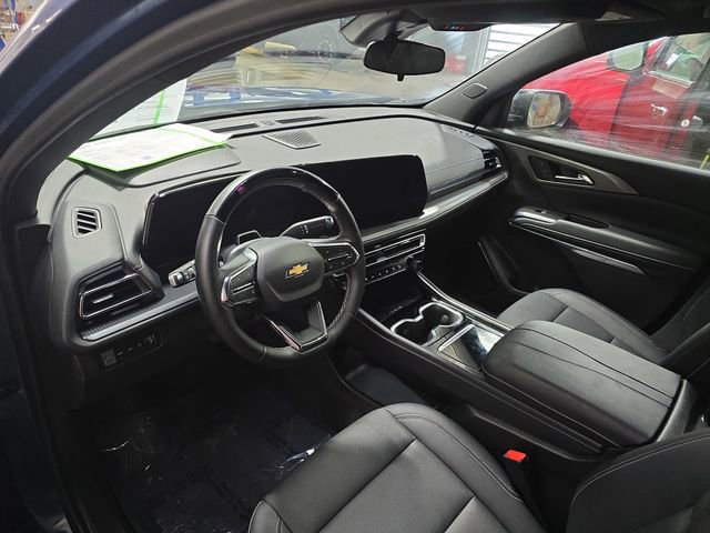 Used 2024 Chevrolet Traverse LT w/ Enhanced Driving Package image 21