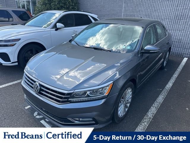 Used 2017 Volkswagen Passat 1.8T SE w/ SE Lighting Package FWD image 2