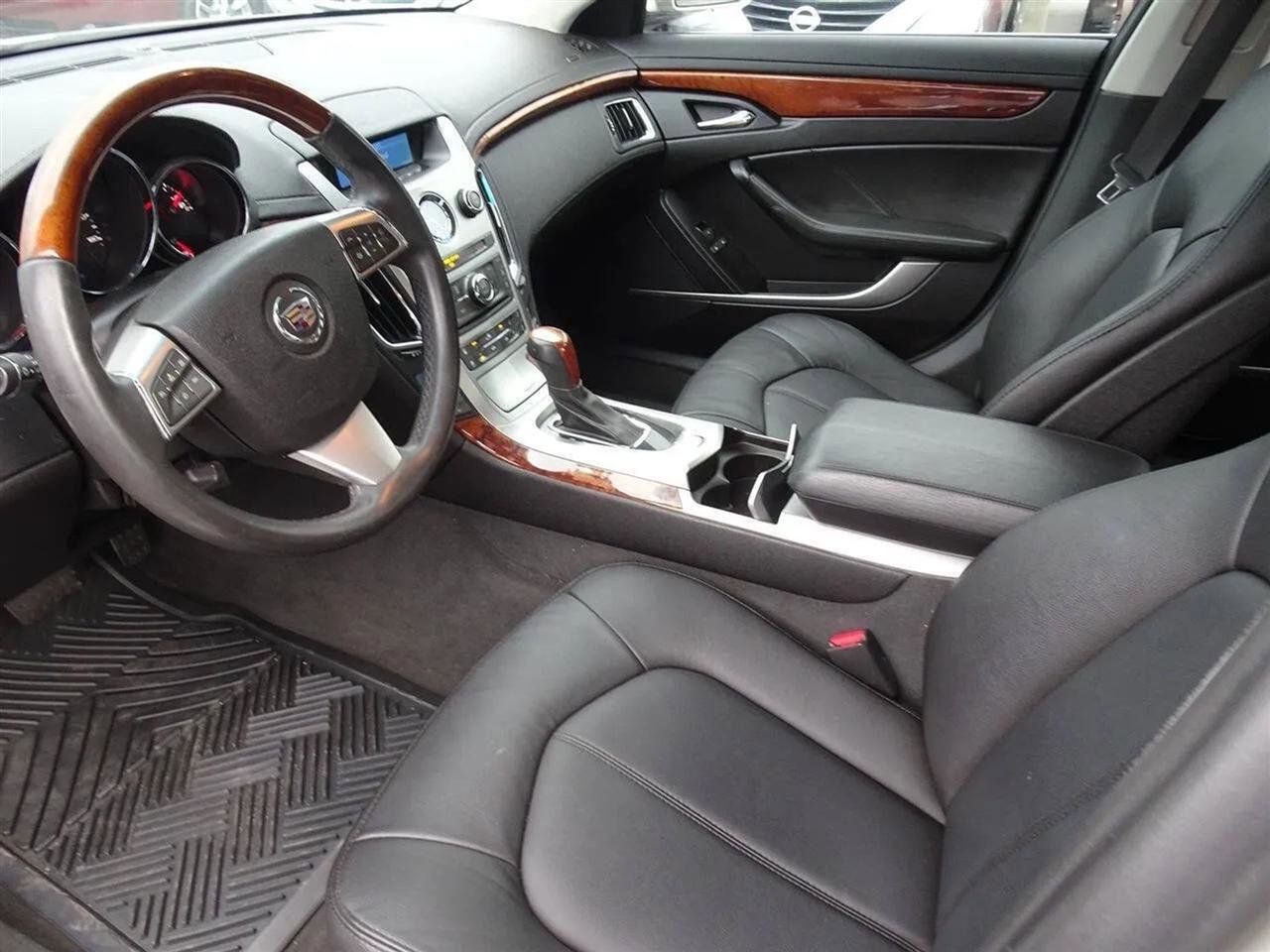 Used 2008 Cadillac CTS 3.6 w/ Wood Trim Package RWD image 22