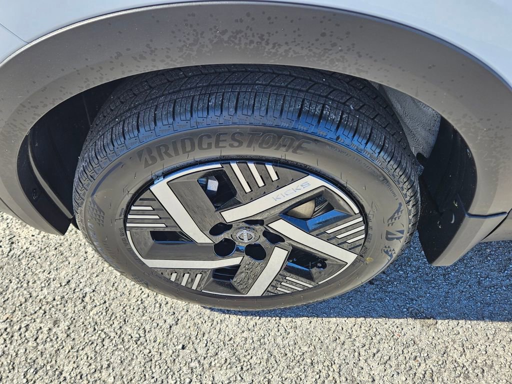 New 2026 Nissan Kicks SV w/ SV Premium Package image 15