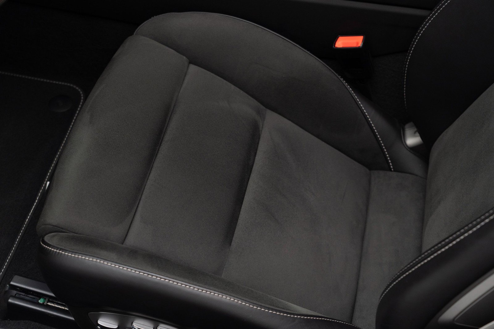 Certified 2024 Porsche 718 Boxster GTS image 19