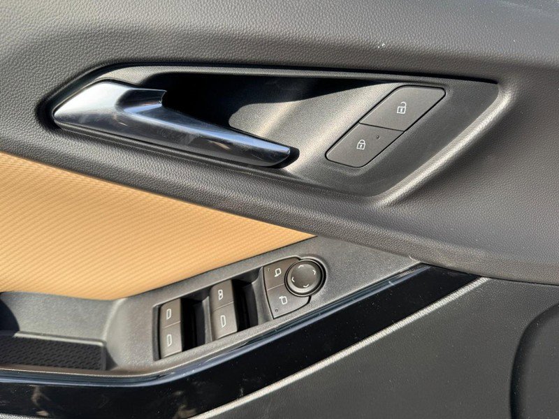 New 2026 Chevrolet Equinox ACTIV image 33