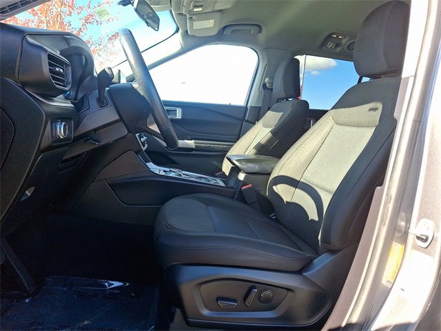 Used 2022 Ford Explorer XLT w/ Class IV Trailer Tow Package image 14